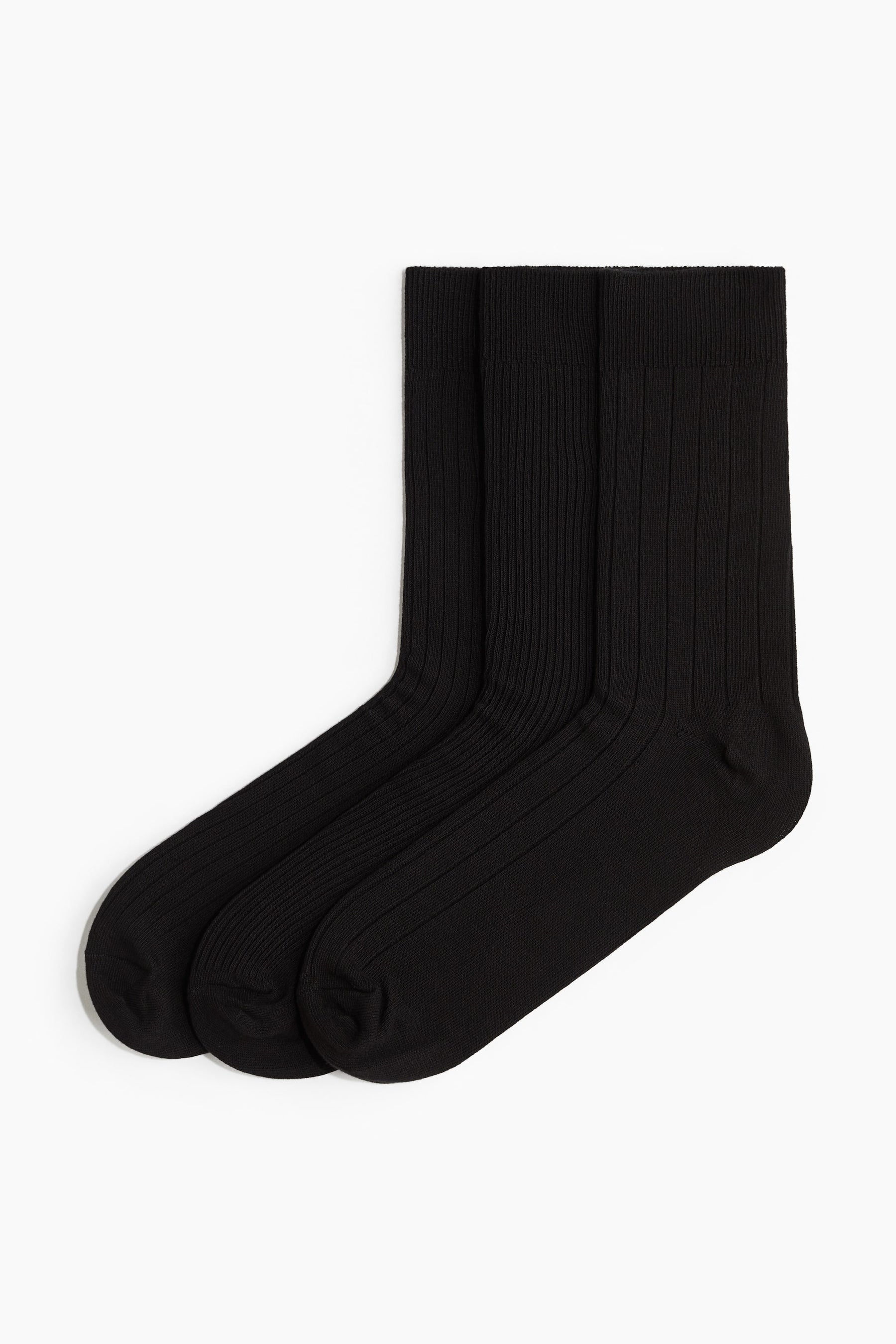 Kit com 3 Pares de Meias Básicas Pretas