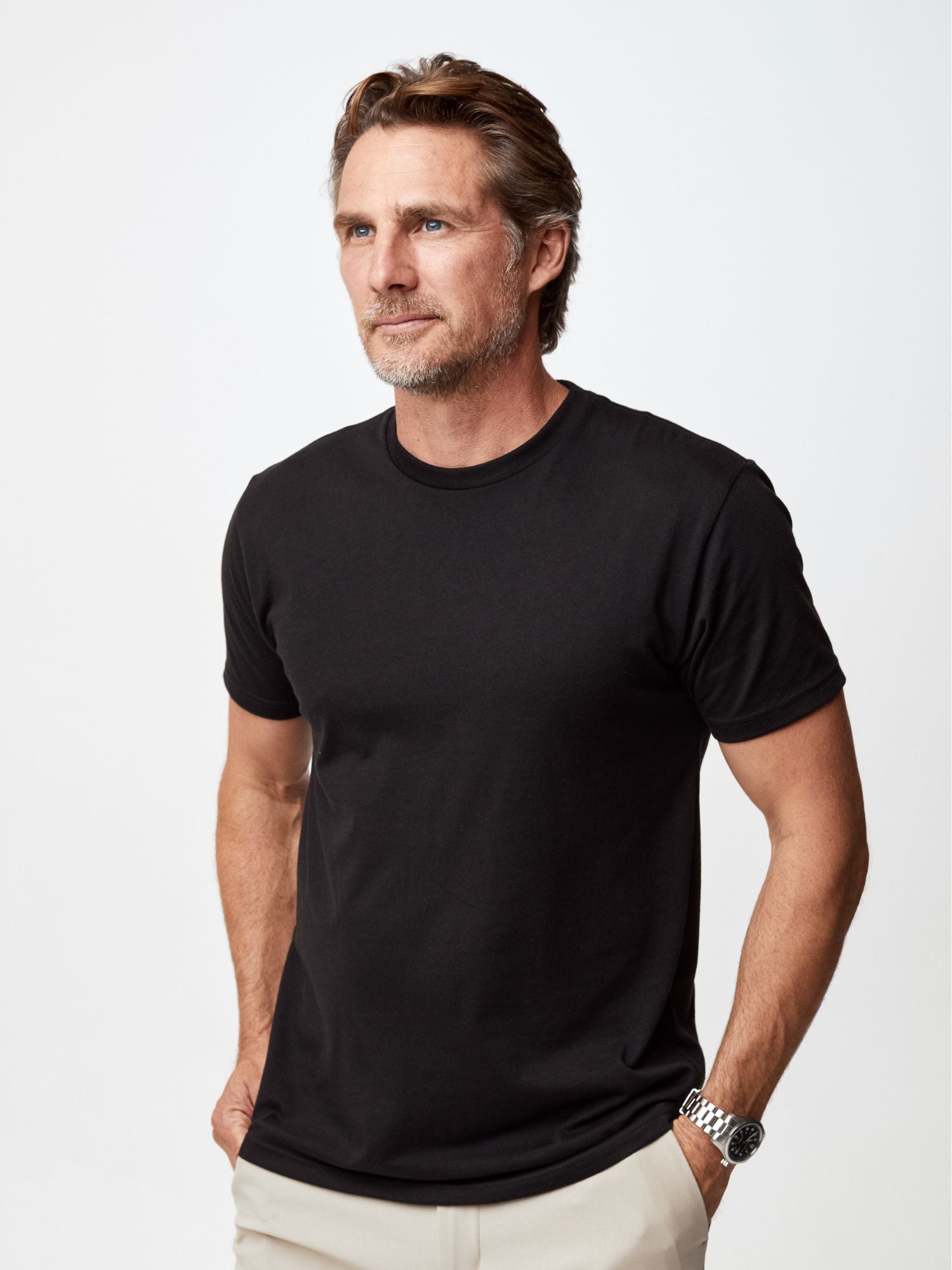 Kit com 5 camisetas Pretas Masculinas