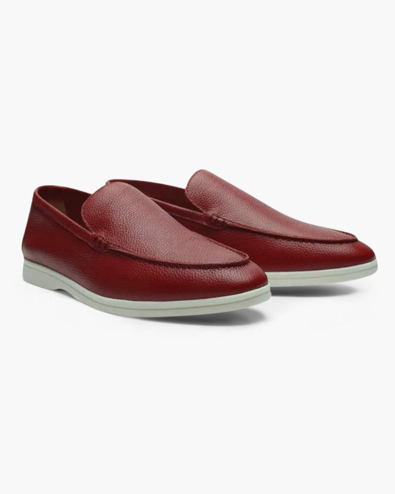 Wearing Men Cowhide Leather Loafers