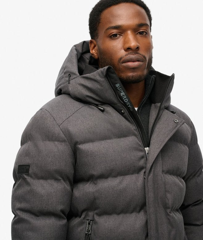 jaqueta Masculina Puffer Esportiva com Capuz em Tweed