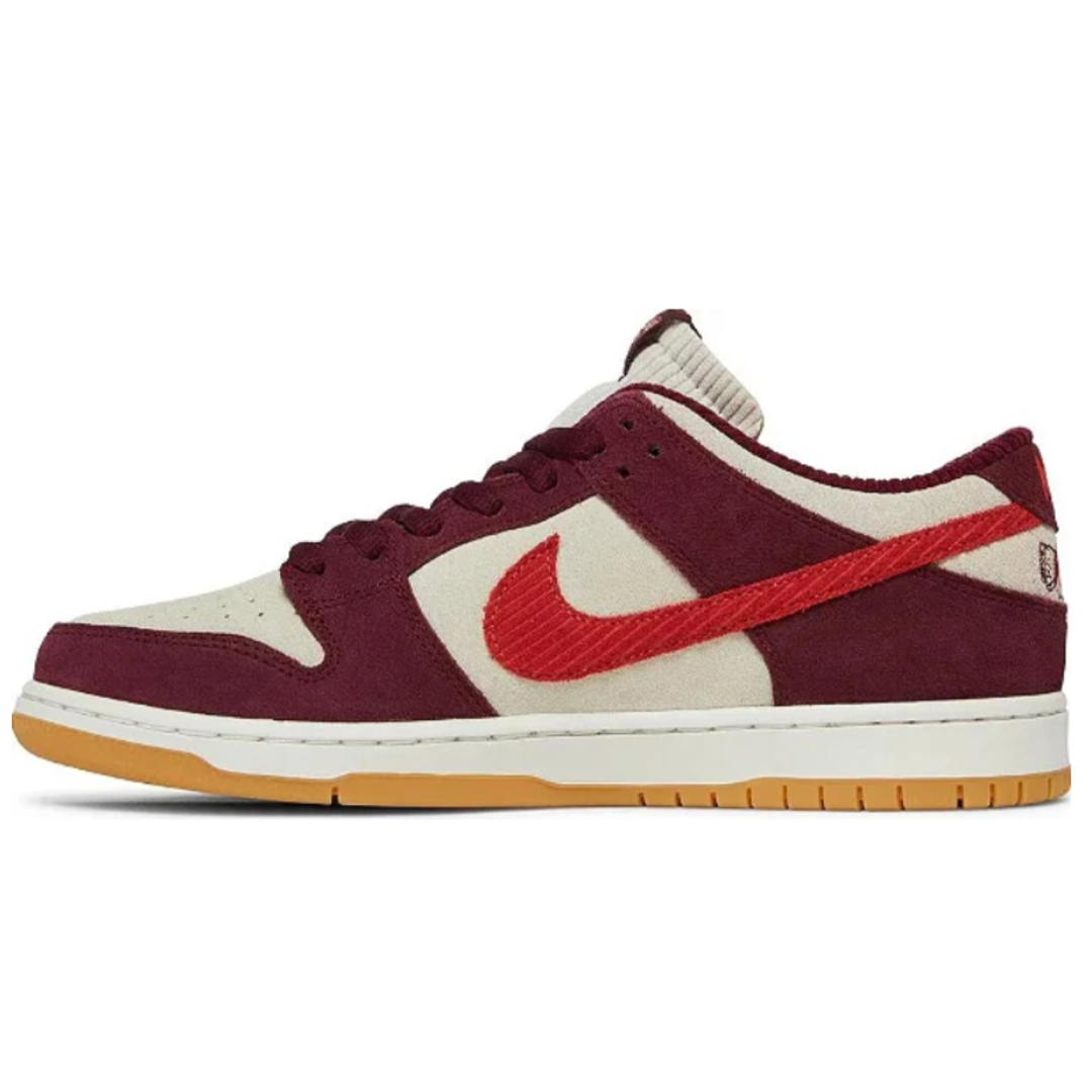 Nike SB Dunk Low Skate Like a Girl