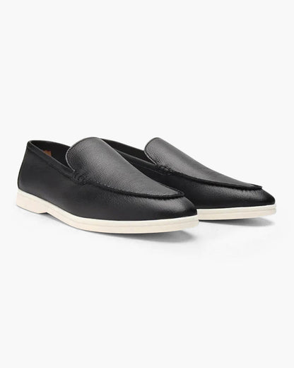 Wearing Men Cowhide Leather Loafers