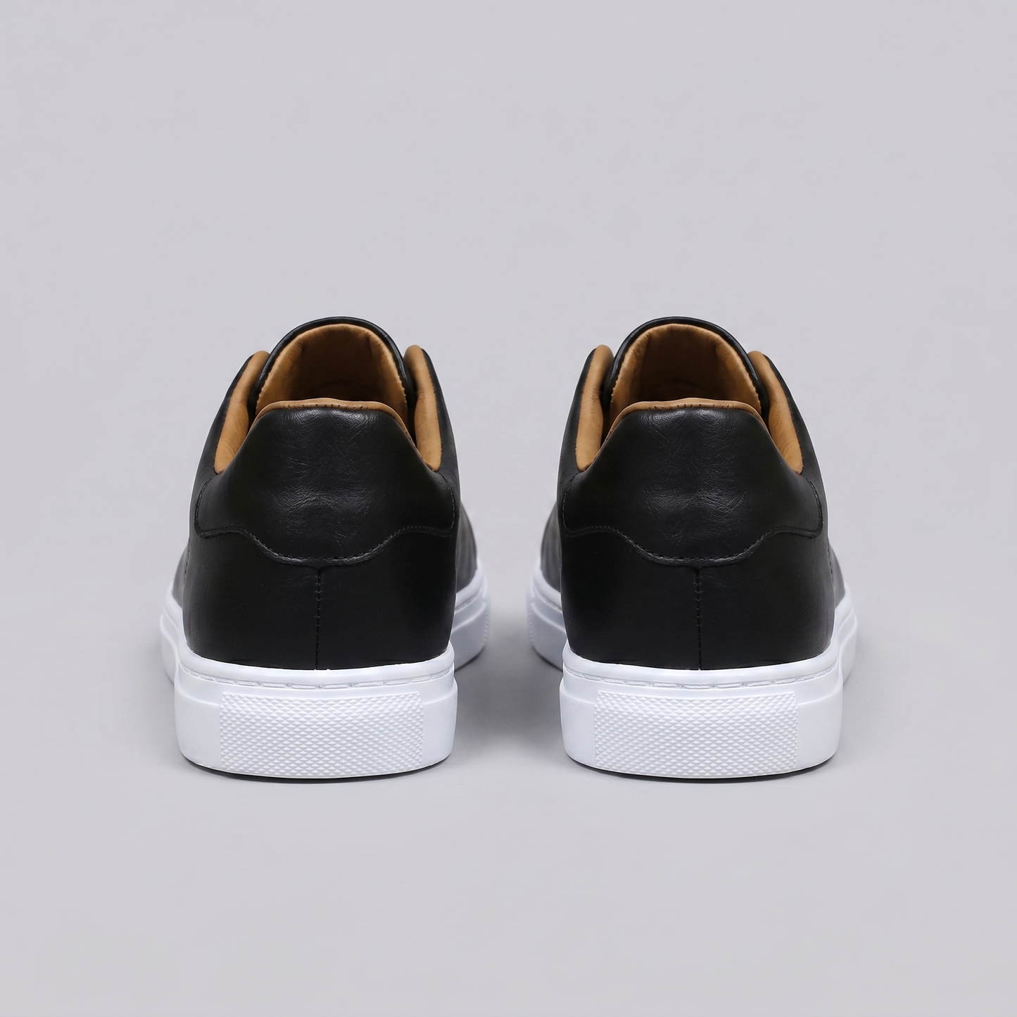 Men's Classic Sneakers without Laces