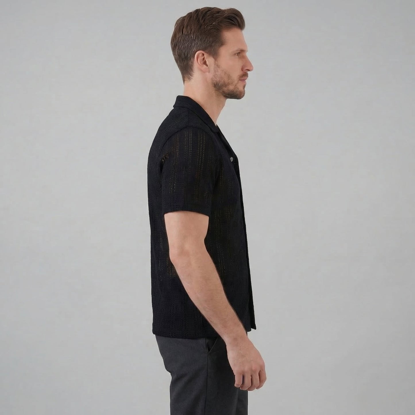 Men's Lightweight Button-Down Shirt for Summer