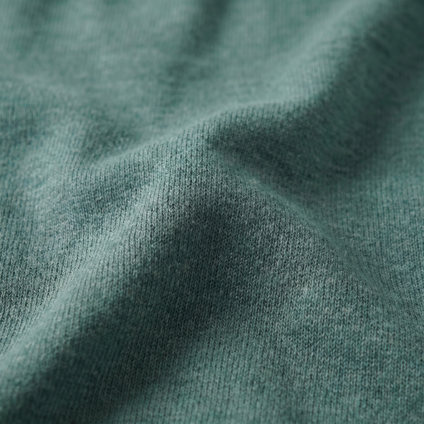 Men's Long-Sleeved Crew Neck Sweater