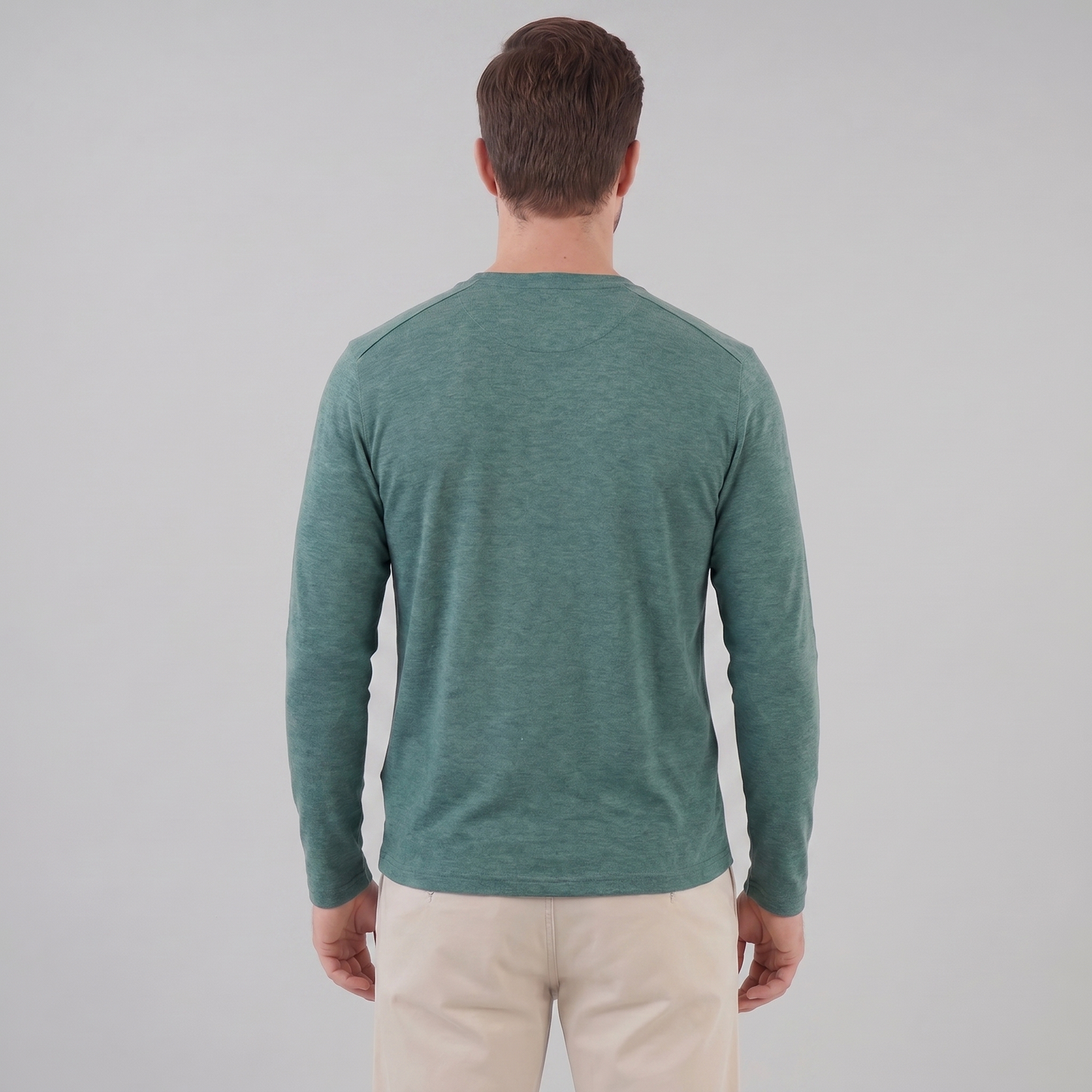 Men's Long-Sleeved Crew Neck Sweater