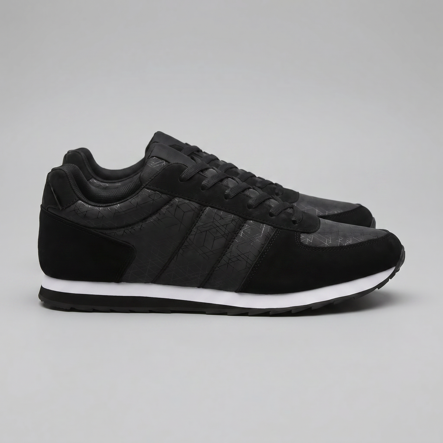 Men's Patterned Low-Top Sneakers