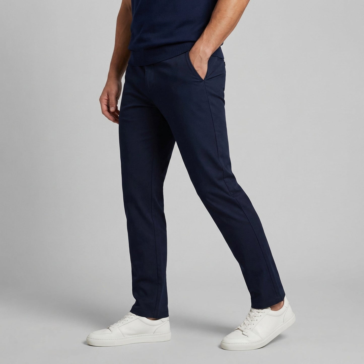 Men's Straight-Fit Chino Trousers
