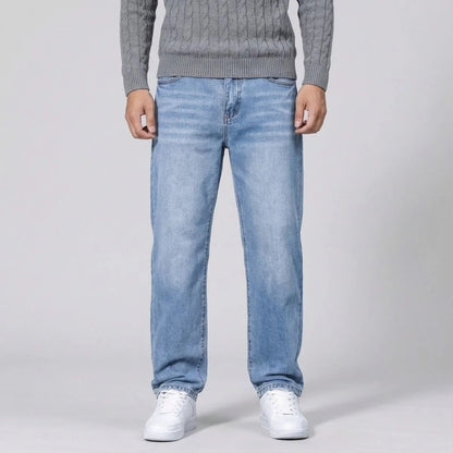 Men's Straight Leg Classic Jeans