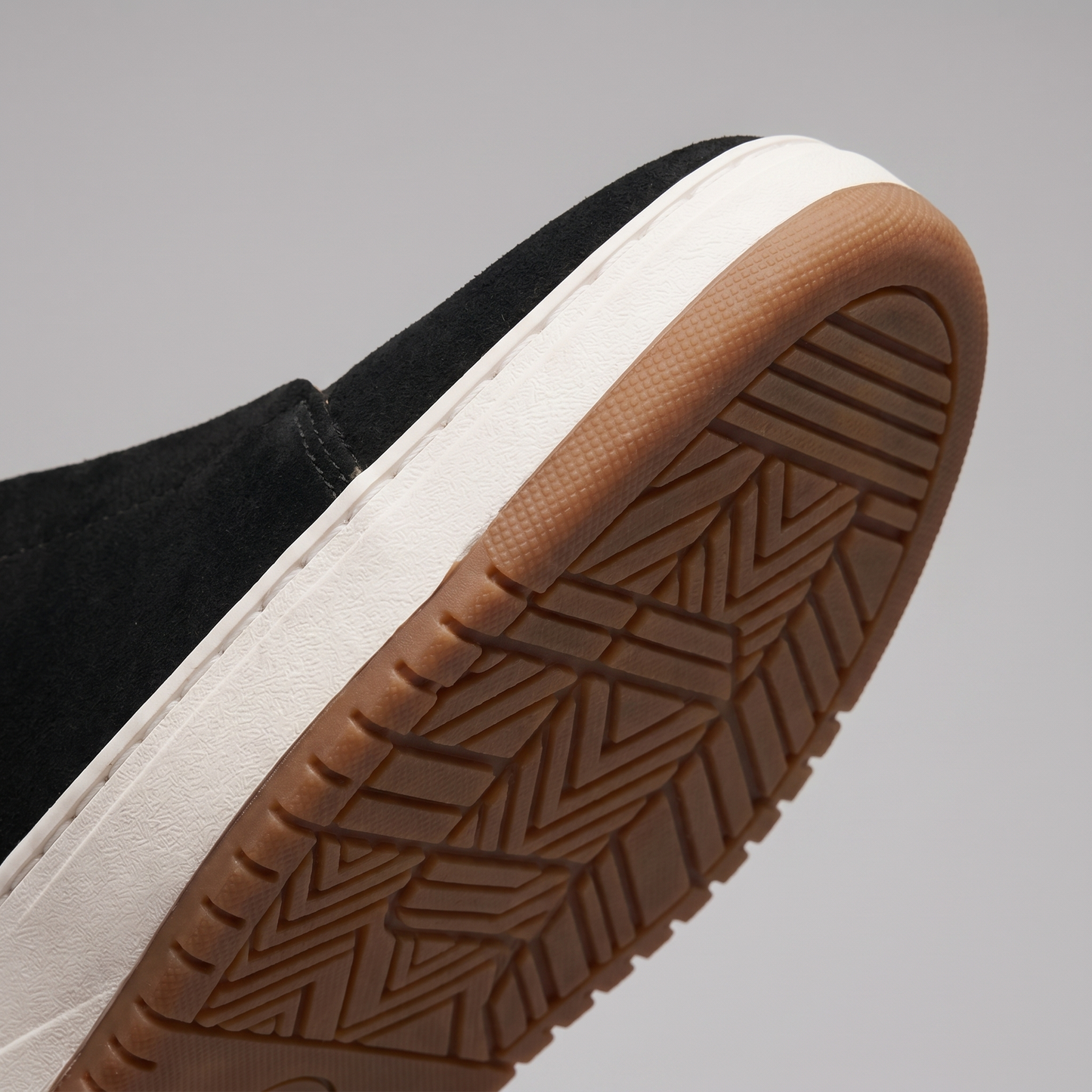 Men's Suede Slip-On Casual Sneakers