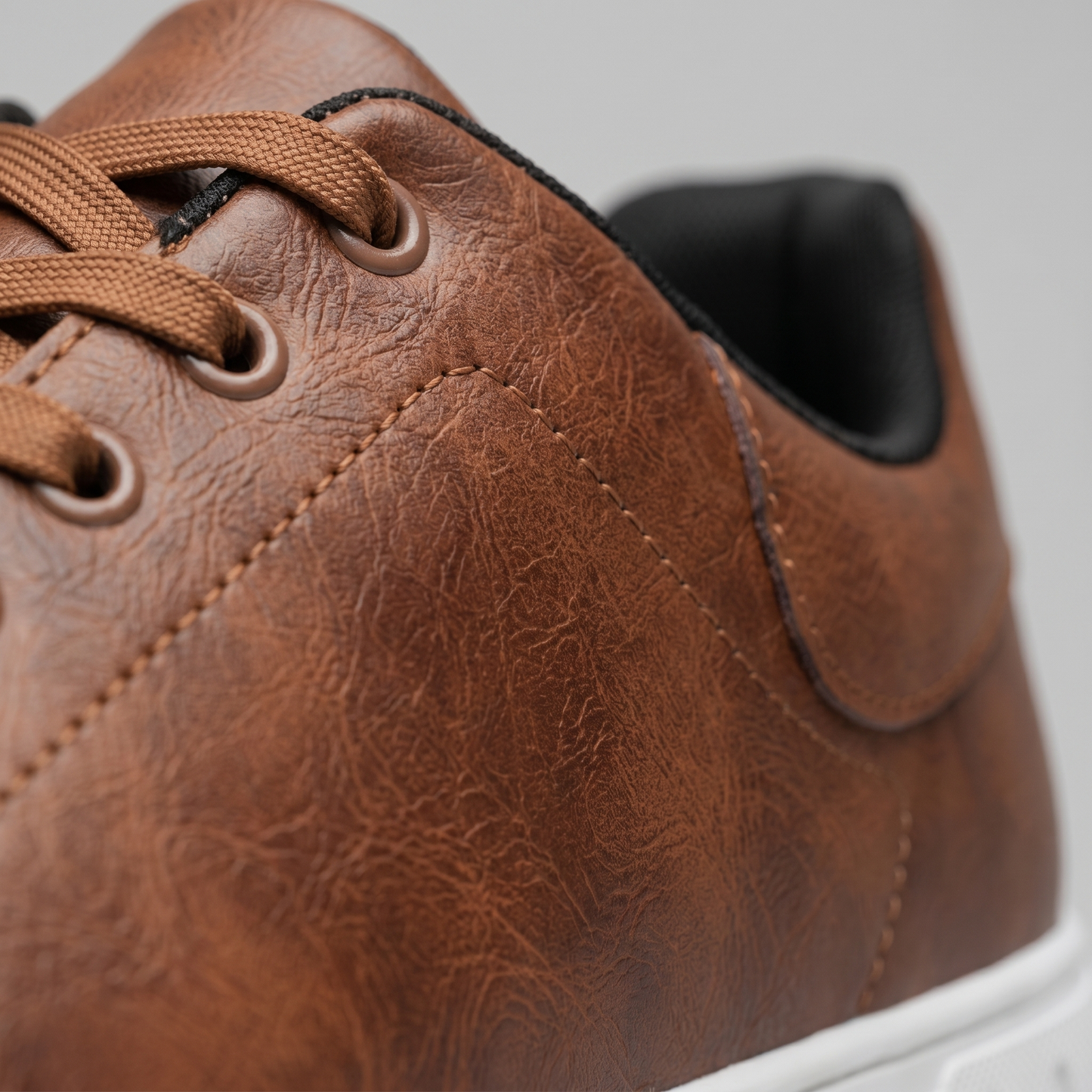 Men's Sneakers trainers with Modern Style